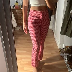 Gingham Zara pants size S. Perfect for a picnic or a summer strol.